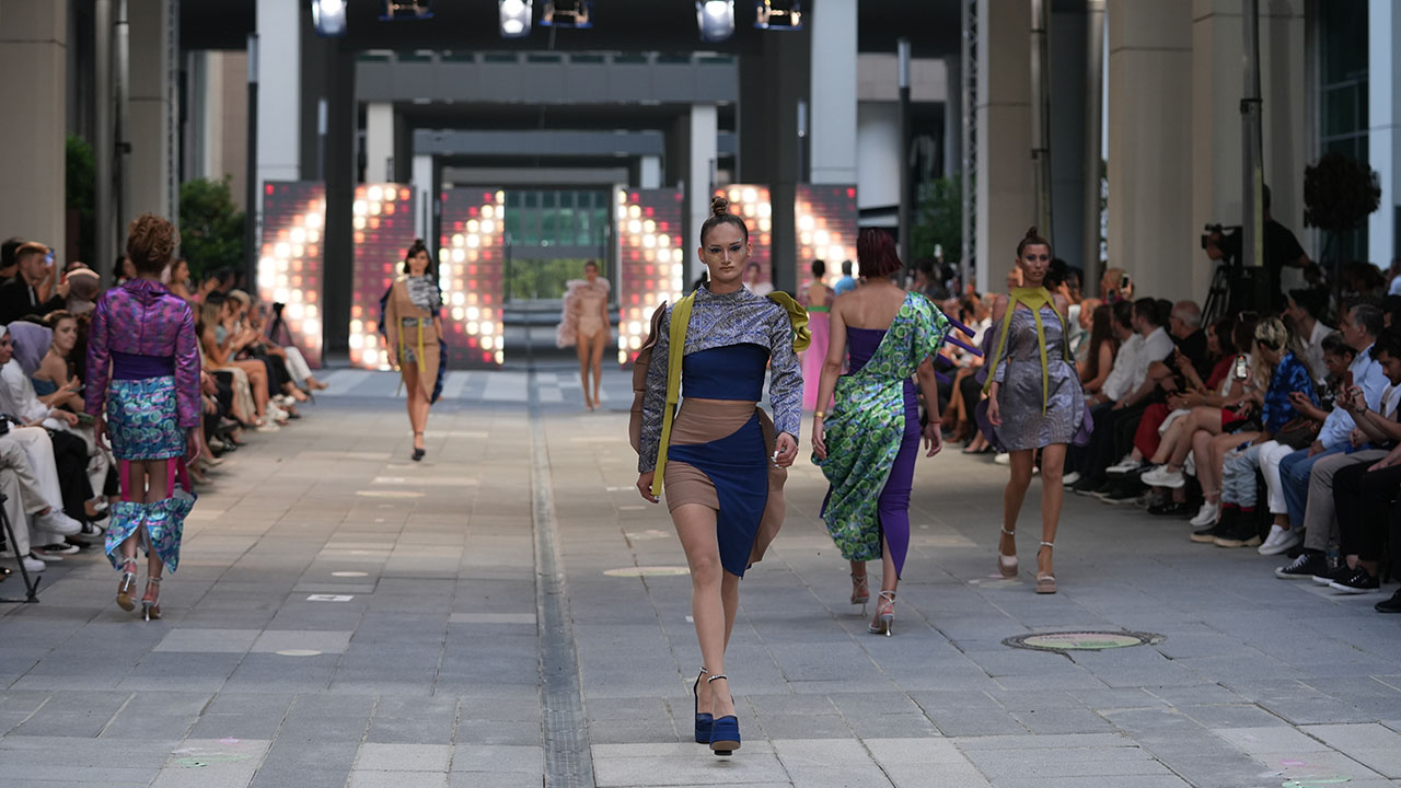 Haliç Üniversitesi “Fashion Runway” defilesiyle moda ve akademiyi buluşturdu