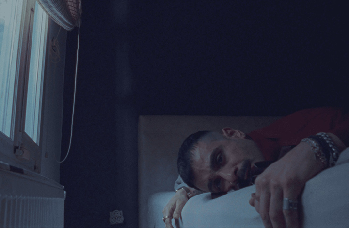 Gökhan Türkmen’den Yeni Tekli: “Yalan” 1 Mayıs’ta GTR Müzik Etiketiyle Yayında!