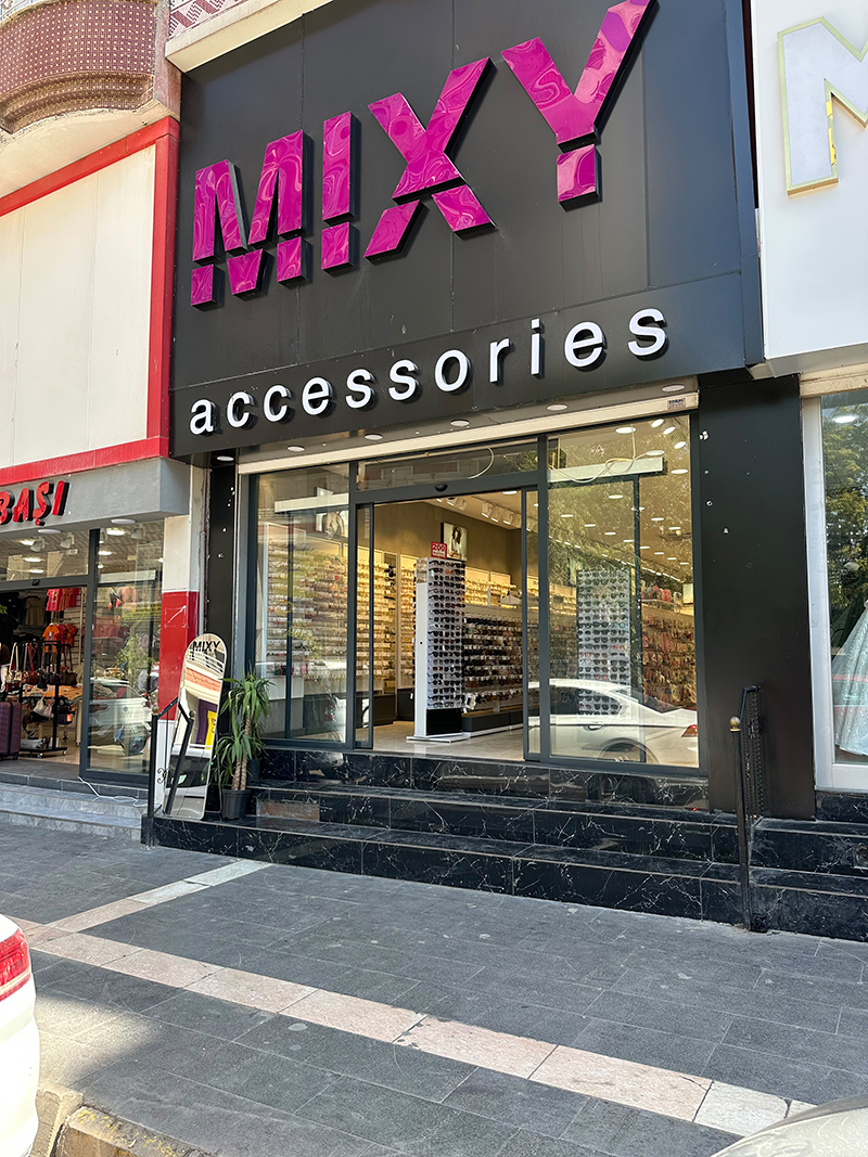 Mixy Accessories-3