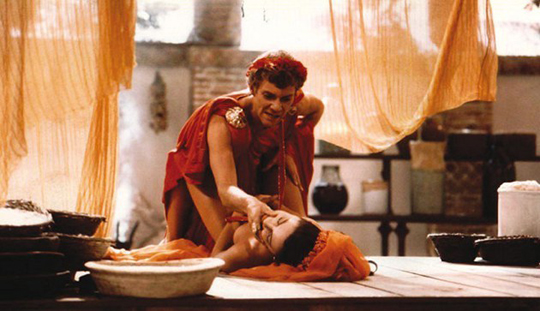 Erotik film ile pornografik film arasındaki sınır: Caligula